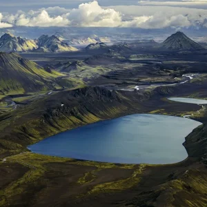 View over Lake Altavatn on Iceland Nouvel Arrivage